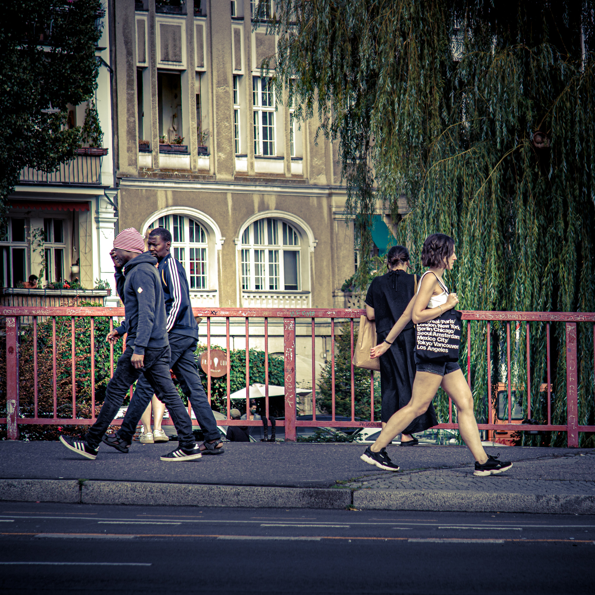 London New York Berlin Chicago Seoul Amsterdam Mexico City ...